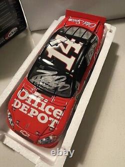 Tony Stewart #14 Office Depot Atlanta Win AUTOGRAPHED 2010 1/24 NASCAR Diecast