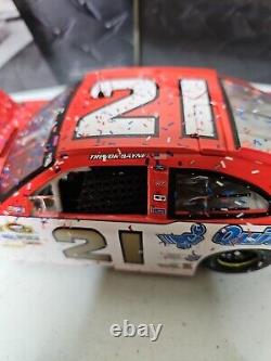 Trevor Bayne #21 Motorcraft Daytona 500 WINNER 124 ELITE Diecast 2011 Fusion