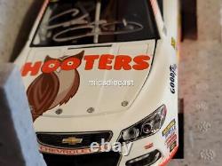 XRARE 2017 Chase Elliott #24 Hooters AUTO Nascar 124 Action Diecast 165 NIB