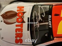 XRARE 2017 Chase Elliott #24 Hooters AUTO Nascar 124 Action Diecast 165 NIB