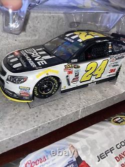 XRare 2015 Jeff Gordon Signed #24 DTEH Daytona Pole White Pearl 124 Elite MIB