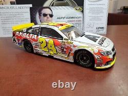 XRare 2015 Jeff Gordon Signed #24 Homestead Raced Version White Pearl 124 Elite